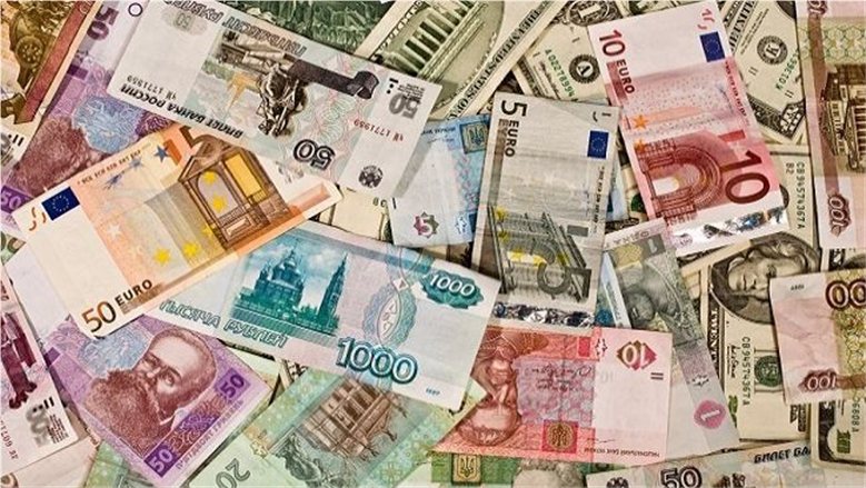 أسعار العملات اليوم الاثنين 5 أكتوبر 2026.. الدولار واليورو والدينار الكويتي