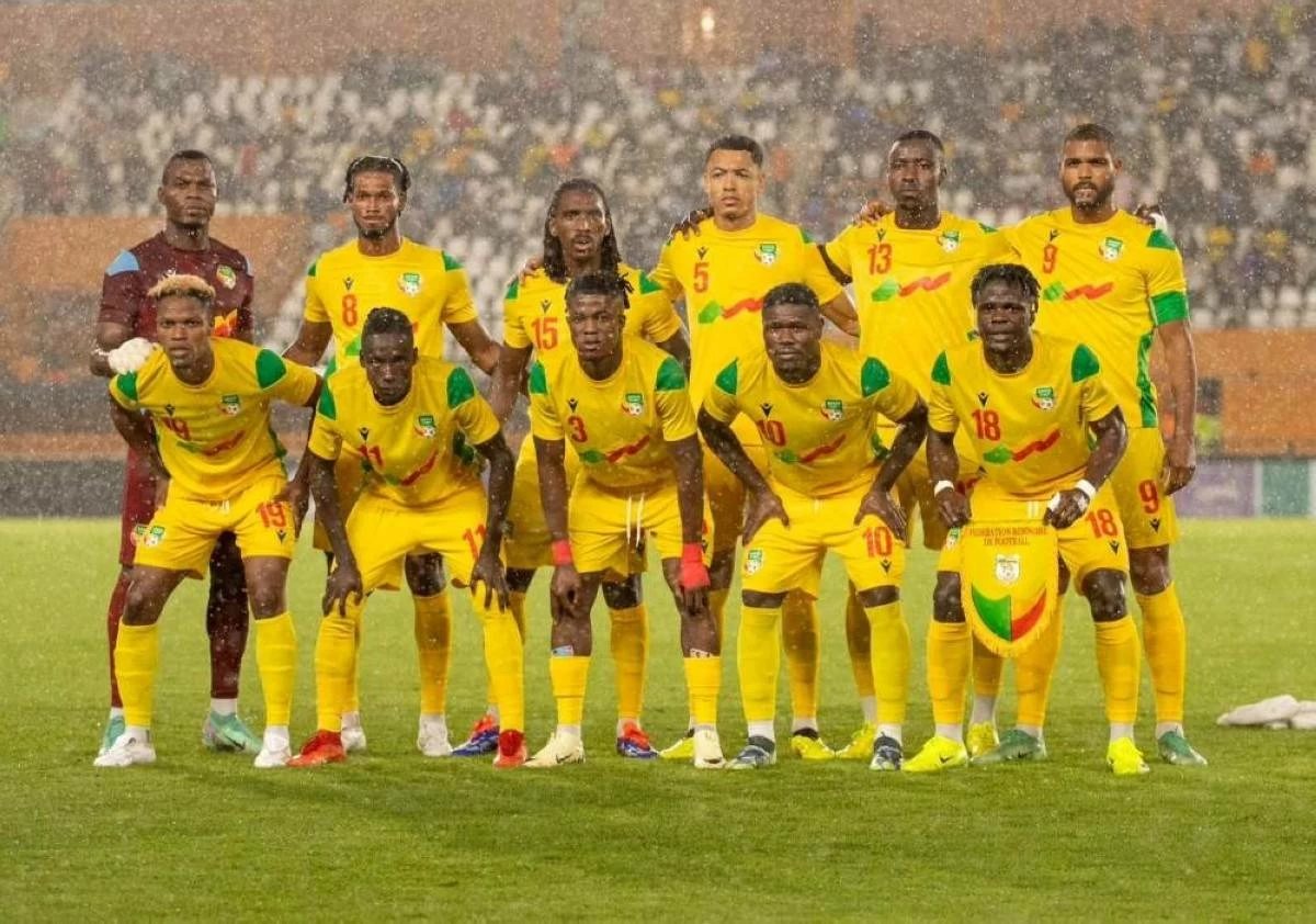 مواجهة تاريخية للفهود.. منتخب بنين يدخل التاريخ فى ليلة تكريم ميسى