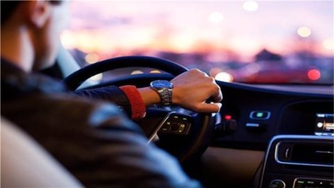 استخراج رخصة القيادة الخاصة 2026.. دليلك الكامل للخطوات والأوراق والرسوم