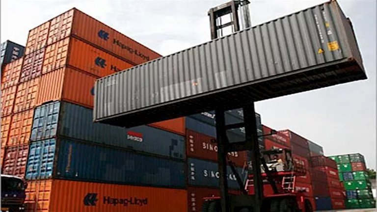 برلماني يطالب الحكومة بخطوات عاجلة لدعم الصناعة وخفض فاتورة الاستيراد