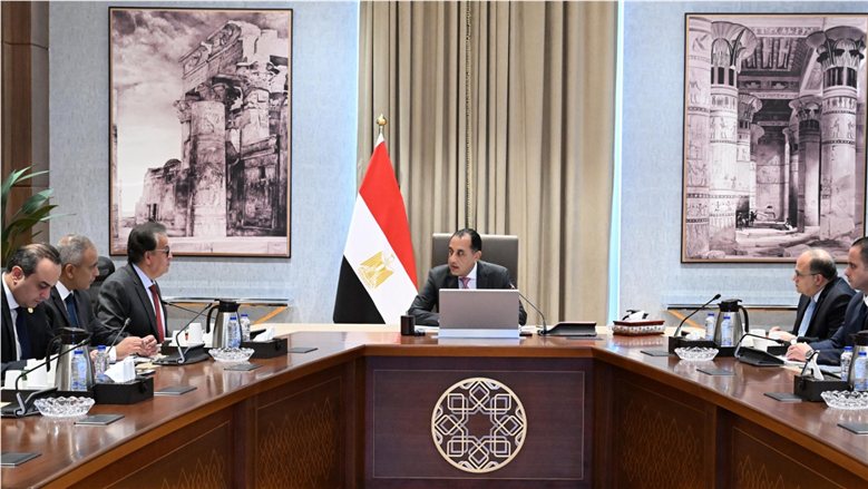 رئيس الوزراء يتابع مستجدات جلسة "صحة المواطن"
