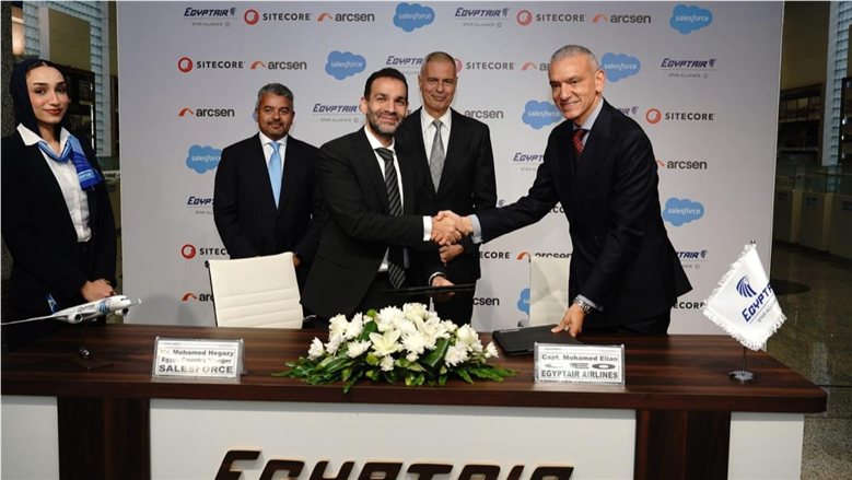 مصر للطيران تطلق مشروعًا متكاملًا للتحول الرقمي بالتعاون مع Arcsen وSalesforce وSITECORE