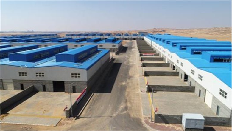 رئيس المنطقة الصناعية بالفرافرة: ضخ استثمارات بقيمة مليار دولار بالفرافرة حتى 2030