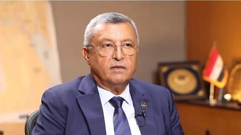 وزير البترول الأسبق: لا أتوقع زيادة أسعار الوقود حتى نهاية 2026