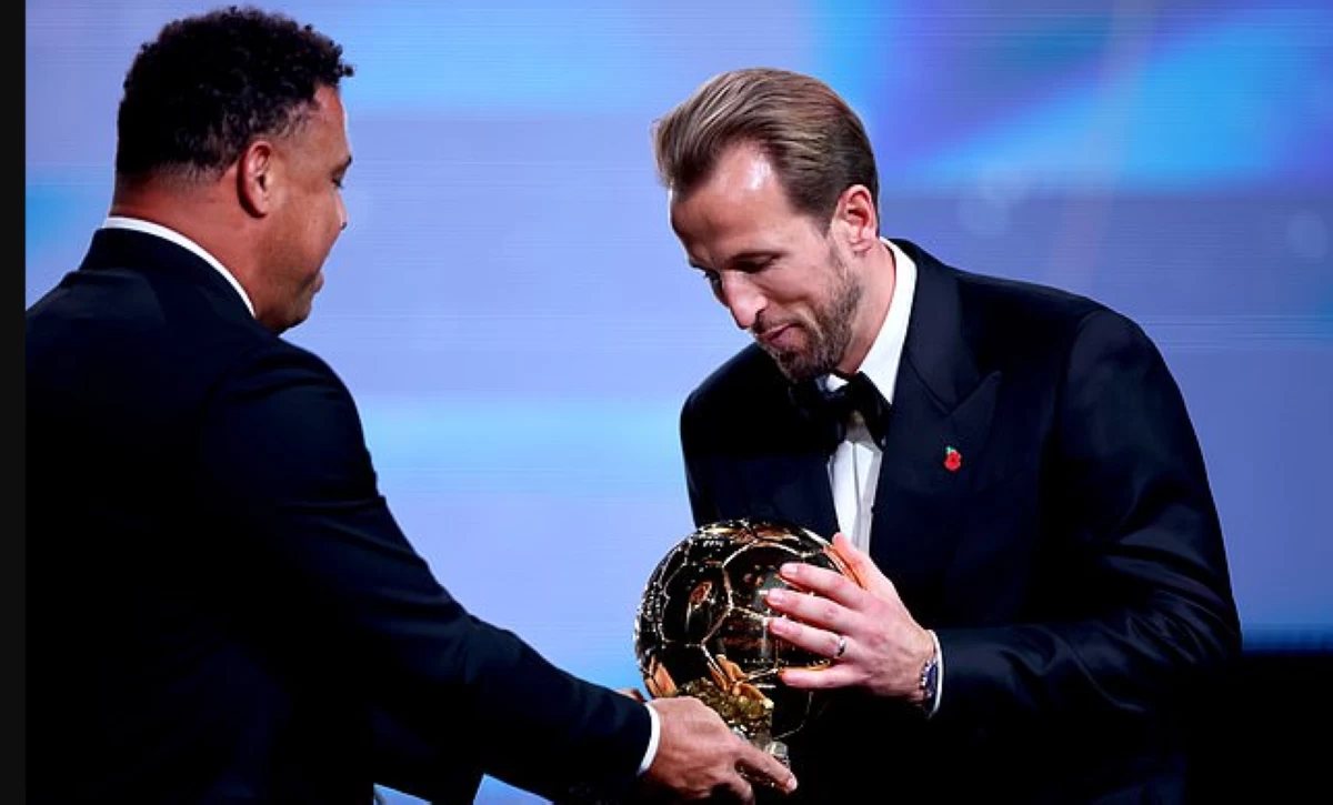 «أفضل لاعب في العالم».. كيف علقت صحف إنجلترا على تتويج هاري كين بالكرة الذهبية؟