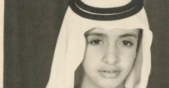 فى اليوم العالمي للمعلمين.. اعرف ماذا أهدى محمد بن زايد لمعلمه فى المرحلة الابتدائية