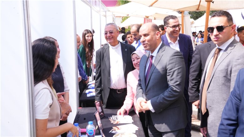 وزير العمل يفتتح ملتقى توظيف بمعهد "دون بوسكو" الإيطالي في القاهرة