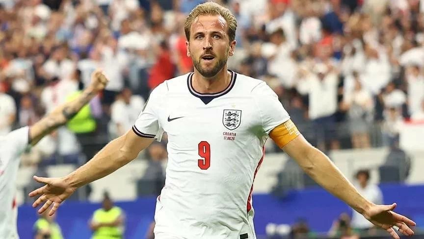 جوائز البالون دور 2026.. هاري كين أفضل هدّاف وكورال بفئة السيدات