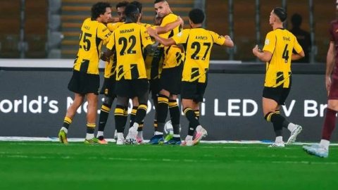 الاتحاد يقسو على الاتفاق برباعية في الدوري السعودي (فيديو)