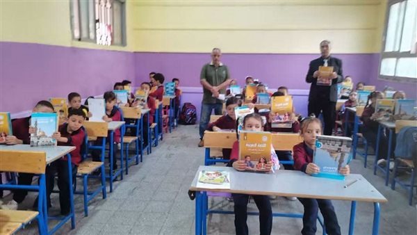 تحرك برلماني جديد بشأن الشكوى من أعباء المناهج والتقييمات