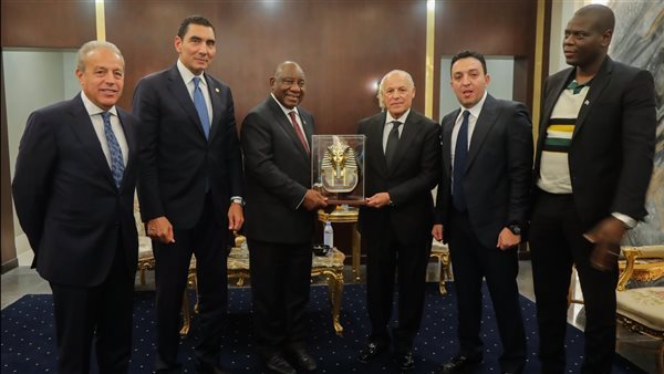 عبدالناصر زيدان يكشف كواليس اجتماع وزير الشباب والرياضة وهاني أبو ريدة بشأن منتخب مصر