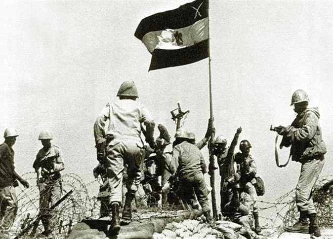خدعة استراتيجية وهتاف مضاد والأهلي والزمالك يفتحان ملاعبهما للتدريب.. كيف شاركت الرياضة في حرب أكتوبر؟