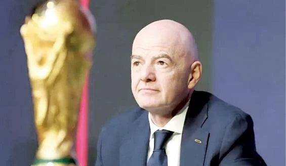 «ذا تايمز» تتراجع وتعتذر لإنفاتينو بعد «اتهامات مالية وعقارية باطلة»