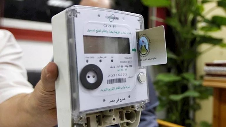 هل يطبق تخفيض سعر الكيلووات بالعدادات الكودية تلقائيًا؟